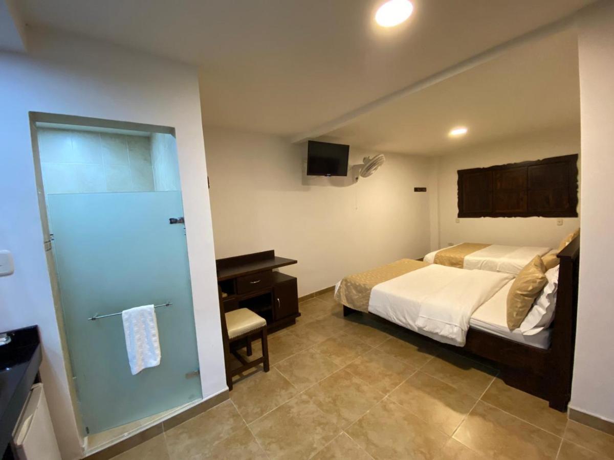 Casa Hotel Las Orquideas Circasia Kültér fotó