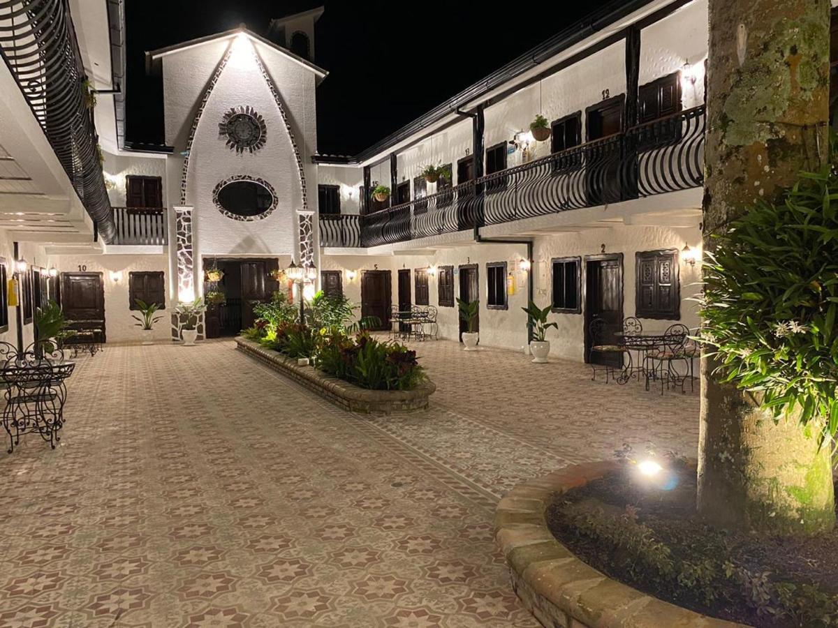 Casa Hotel Las Orquideas Circasia Kültér fotó