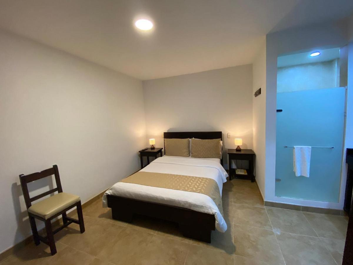 Casa Hotel Las Orquideas Circasia Kültér fotó