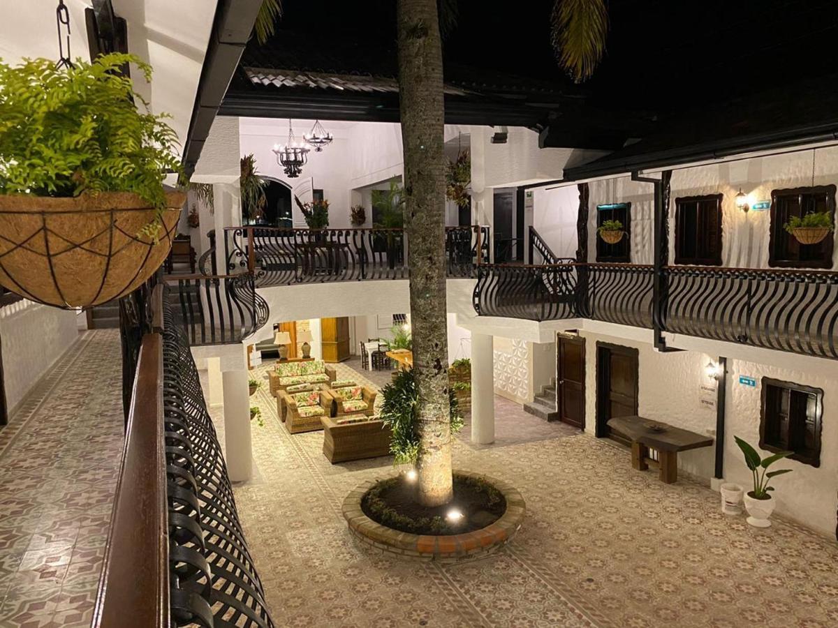 Casa Hotel Las Orquideas Circasia Kültér fotó