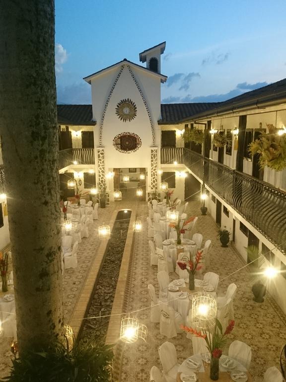 Casa Hotel Las Orquideas Circasia Kültér fotó